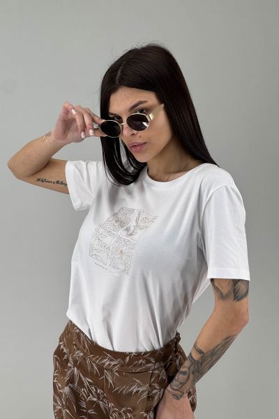 Дамска тениска с  принт в бяло