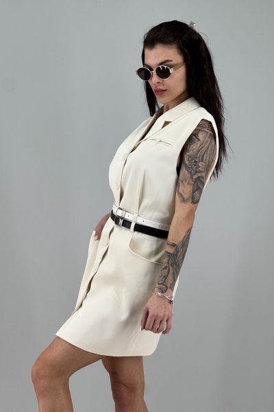 Дамски елек в бяло-крем