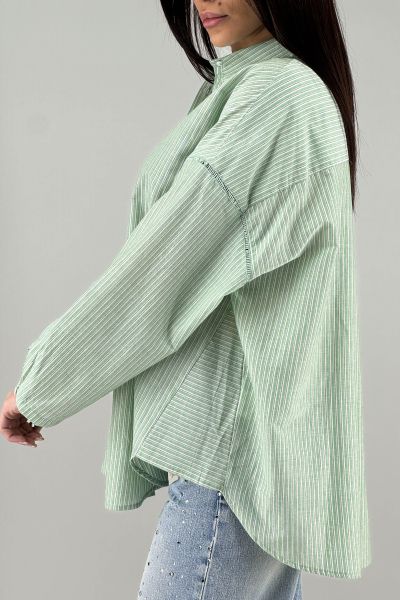 Дамска риза в светло зелено