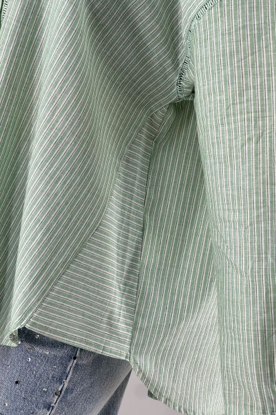 Дамска риза в светло зелено