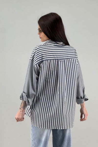 Дамска риза в светло синьо