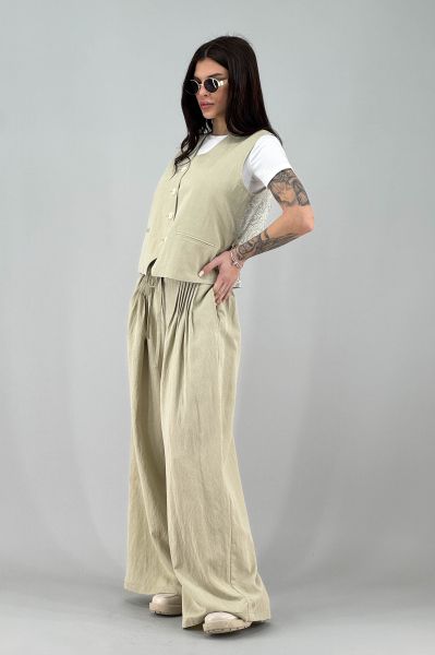 Дамски елек в светло зелено