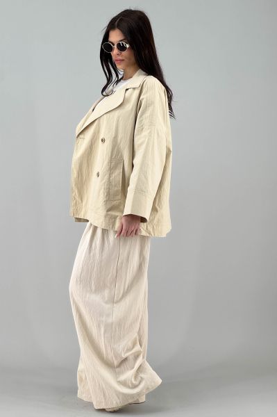 Дамско яке в екрю