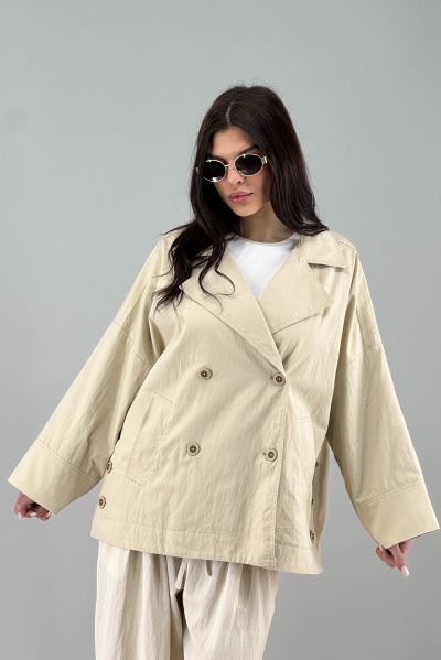 Дамско яке в екрю