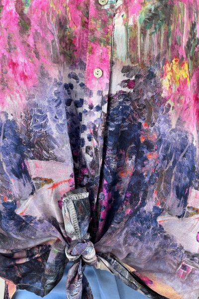 Дамска риза