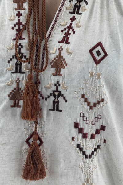 Дамска риза в екрю