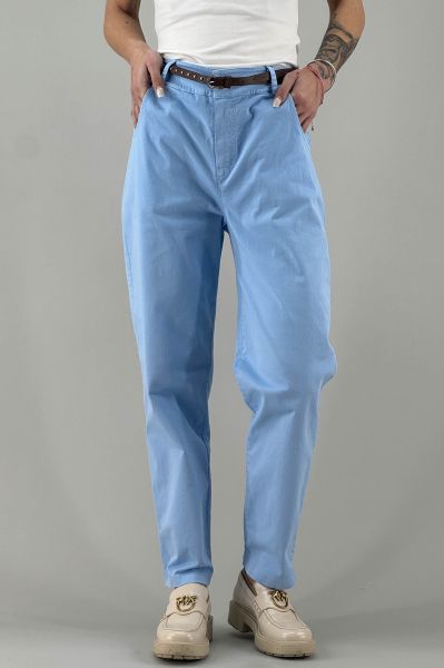 Дамски панталон в светло синьо