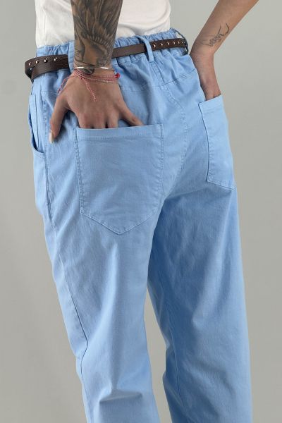 Дамски панталон в светло синьо