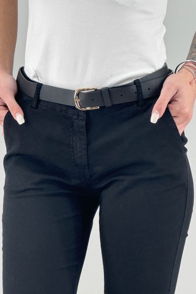 Дамски панталон в черно