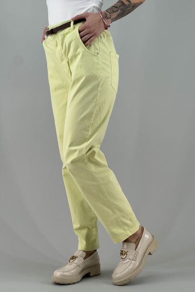 Дамски панталон в жълто