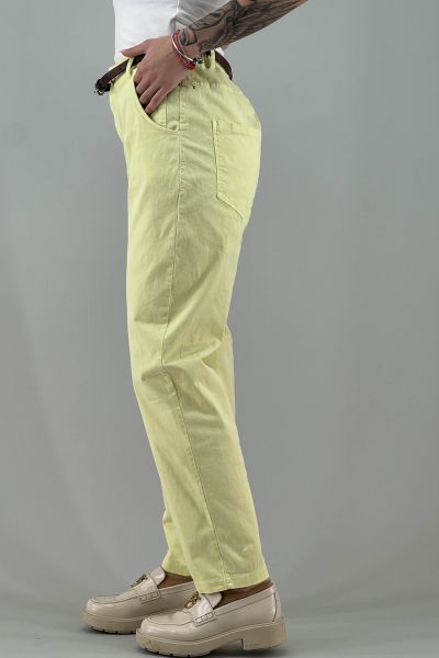 Дамски панталон в жълто