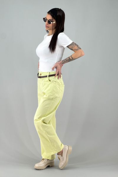 Дамски панталон в жълто
