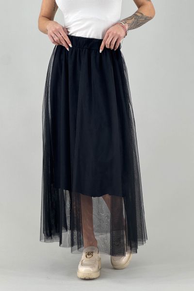 Тюлена пола в черно