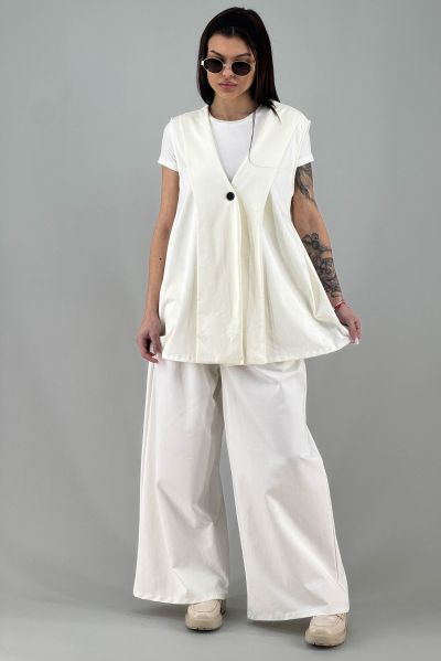 Дамски панталон в бяло-крем