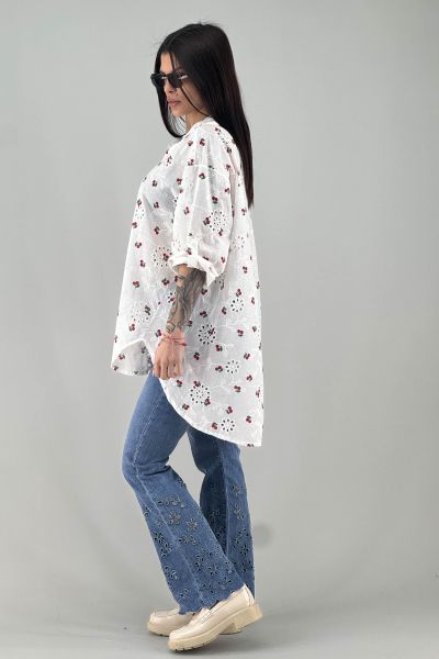 Дамска риза в бяло