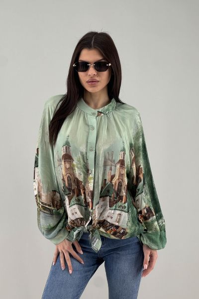 Дамска риза в светло зелено