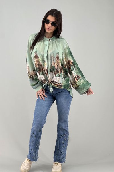 Дамска риза в светло зелено