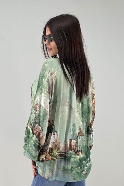 Дамска риза в светло зелено