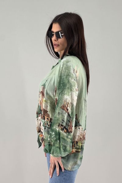 Дамска риза в светло зелено