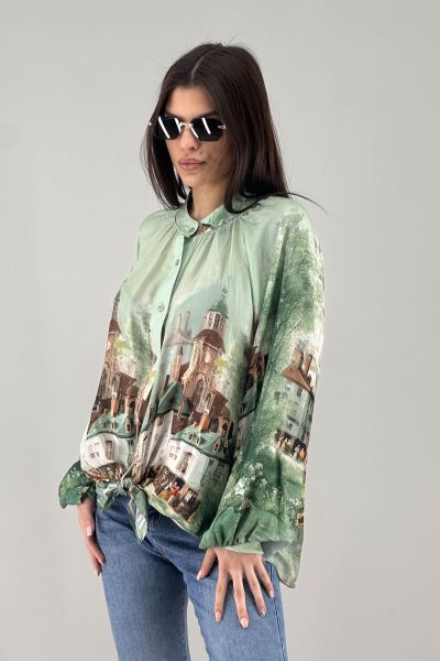 Дамска риза в светло зелено