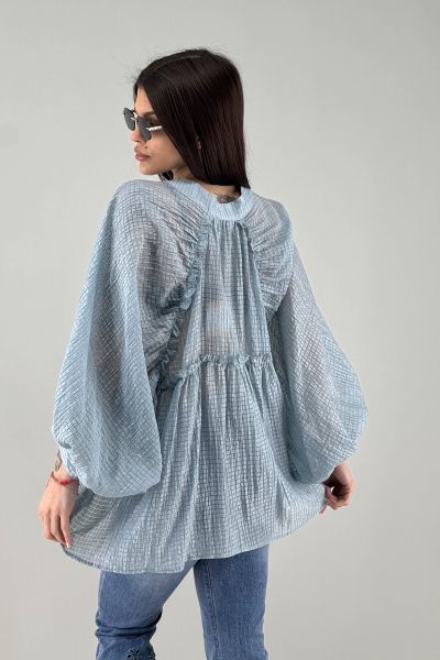 Дамска риза в светло синьо