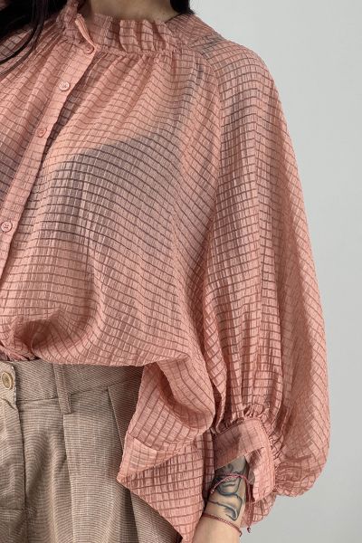 Дамска риза в цвят пудра