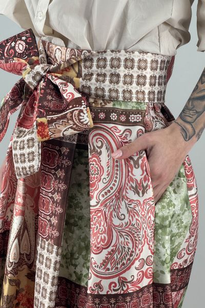 Сатенена пола