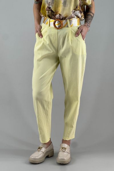 Дамски панталон в жълто