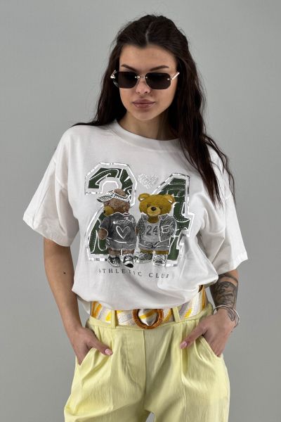 Дамска тениска в бяло