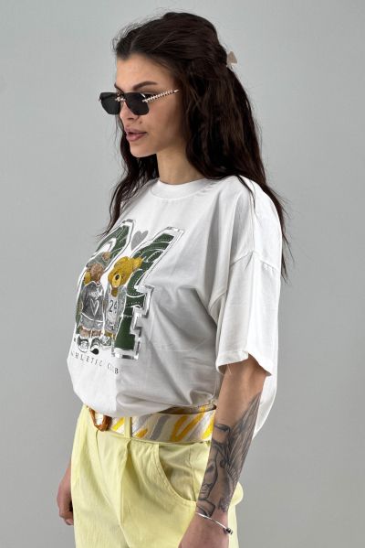 Дамска тениска в бяло