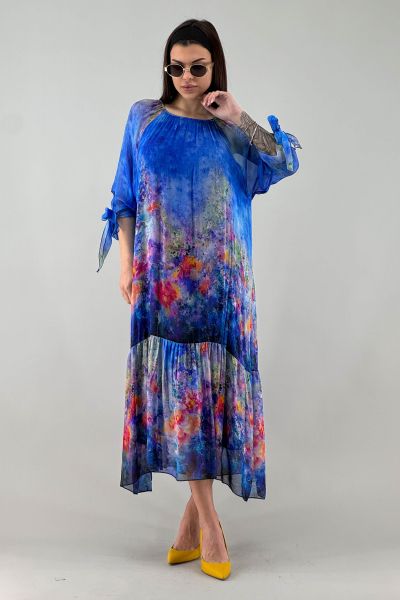 Копринена рокля в синьо