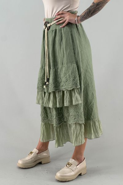 Ленена пола в зелено